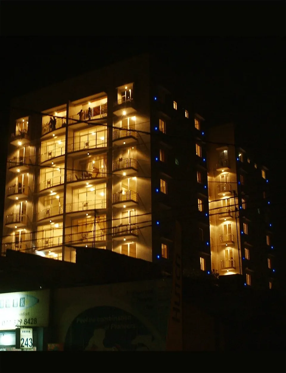 Wimbledon Court in the evening, Hill Street, Dehiwala